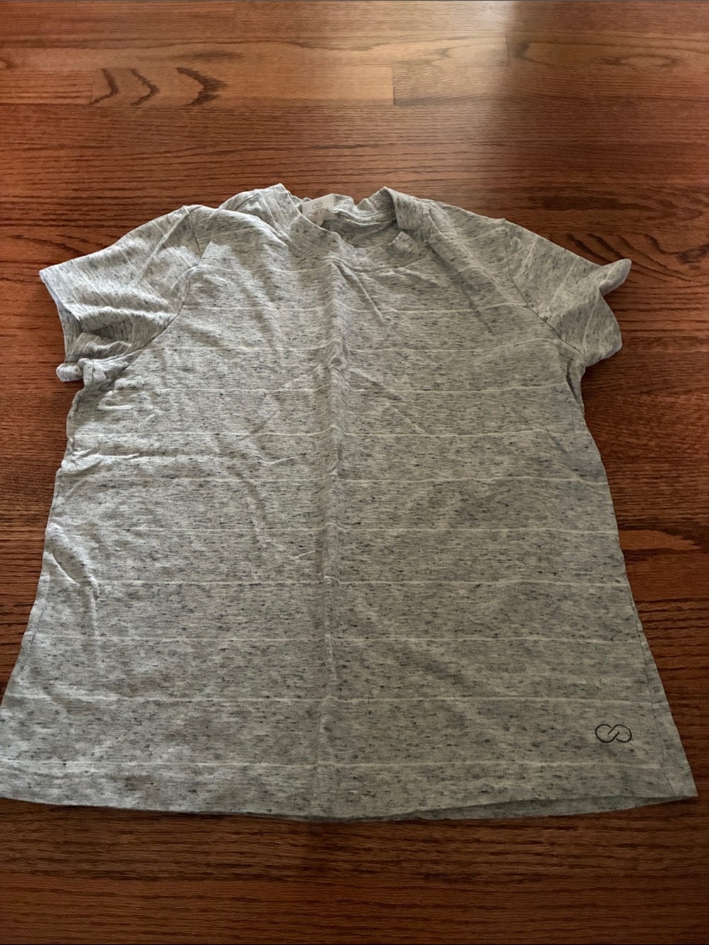 CALIA by Carrie Underwood Heather Gray Short Sleeve Tee